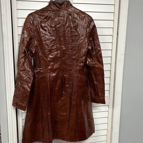 Genuine leather brown jacket - Picture 2 of 3